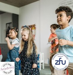 Cover Fachkraft für Bewegungspädagogik mit Musik