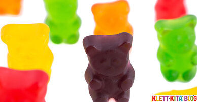 Zunge raus und Lippen spitzen – Training der Mundmuskulatur mit Gummibärchen