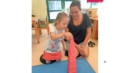 „Hilf mir, es selbst zu tun!“ Was heißt dieses bekannte Zitat für die Arbeit der Erzieherin?